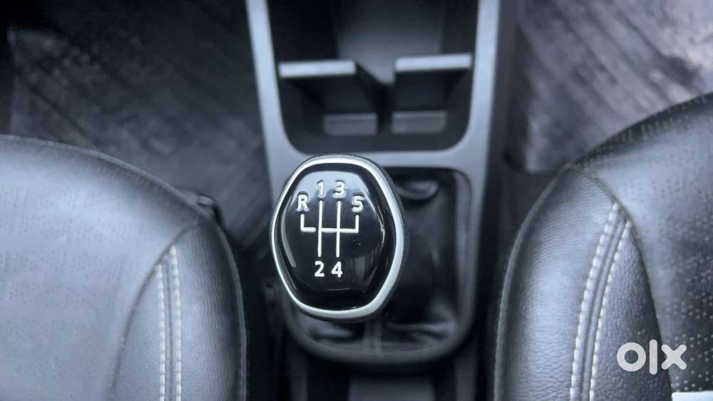 Renault Kwid 1.0 Climber (o) Dual Tone, 2024, Petrol