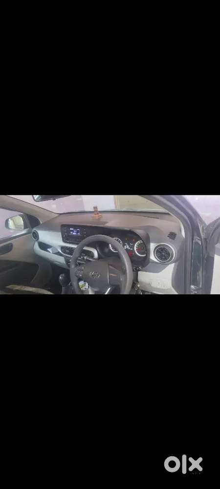 One Hand Use Car All Part Working. Mo  Only Whatsapp Msg