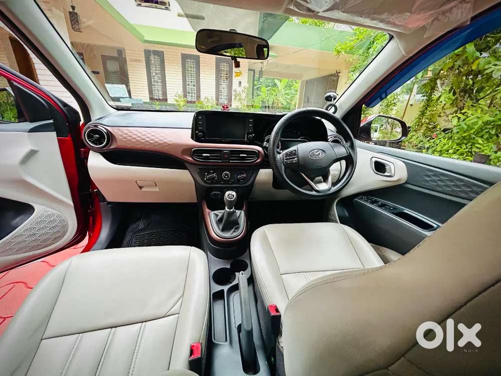 Hyundai Aura 1.2 Petrol 2022 Manual