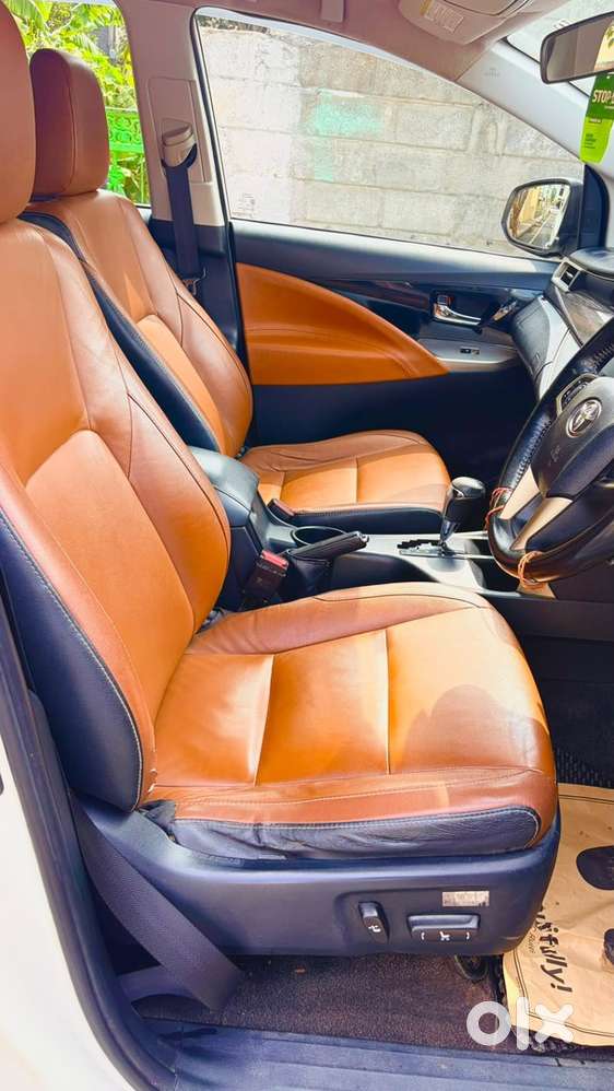 Toyota Innova Crysta 2017 2.8z Automatic