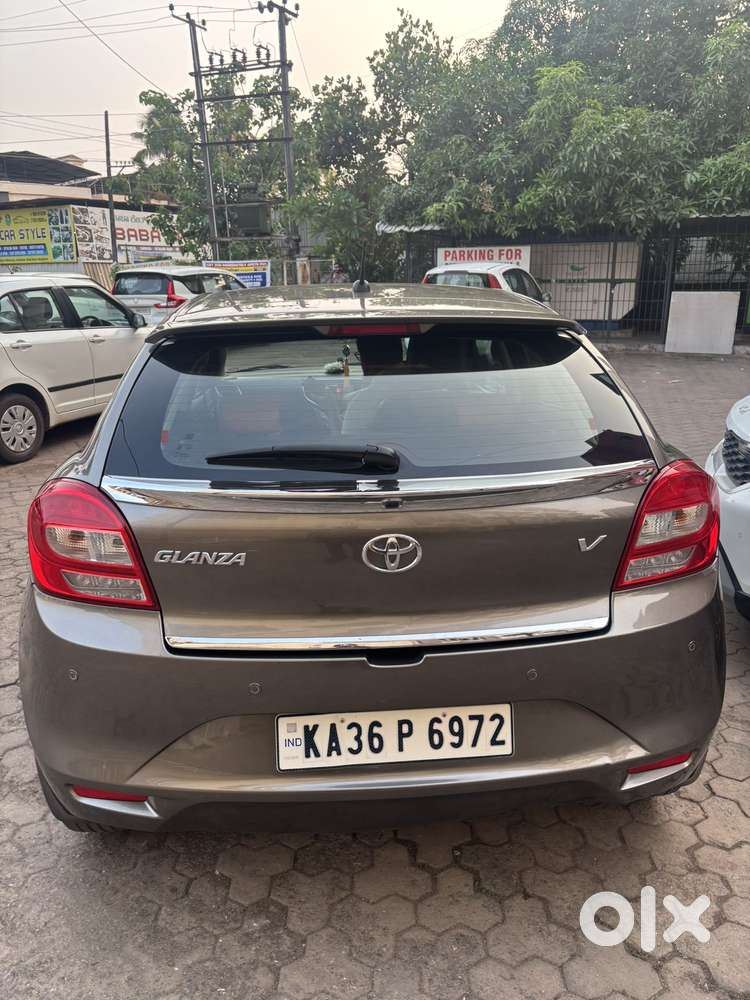 Toyota Glanza 1.2 V, 2022, Petrol