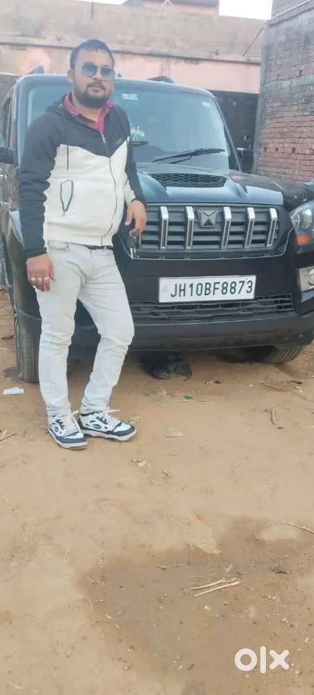 Mahindra Scorpio 2.2 S6 Plus 2017