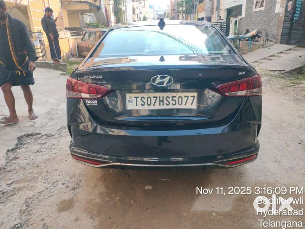 Hyundai Verna Petrol Mt 2021