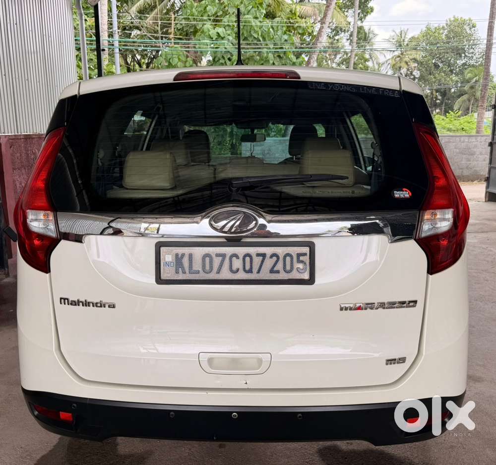 Mahindra Marazzo Diesel 2019