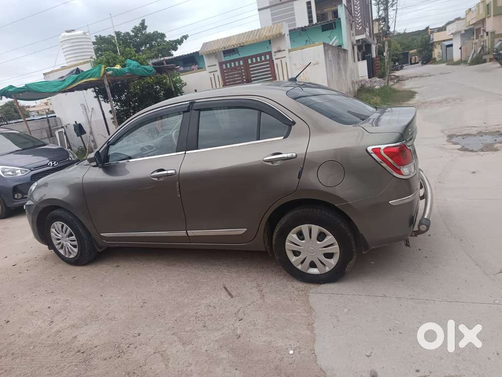 Maruti Suzuki Dzire Vdi Amt, 2017, Diesel