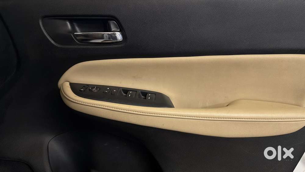 Honda City 1.5 Zx Cvt I-vtec, 2022, Petrol