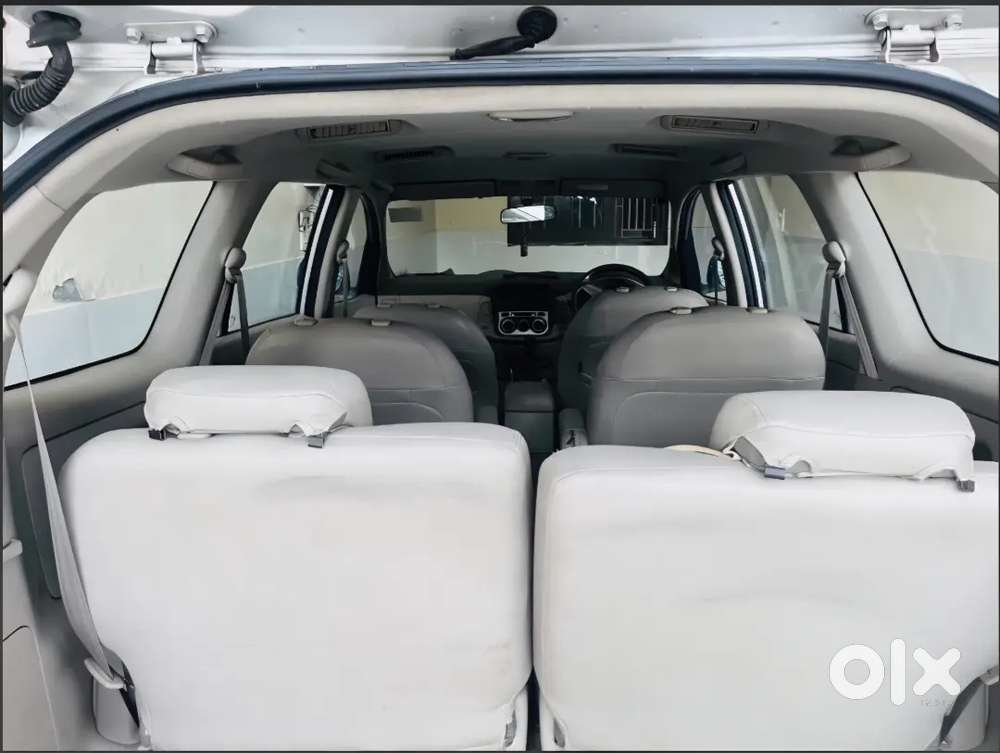 Toyota Innova Diesel 2012