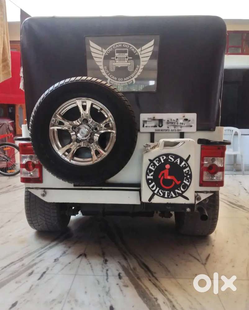 Mahindra Jeep