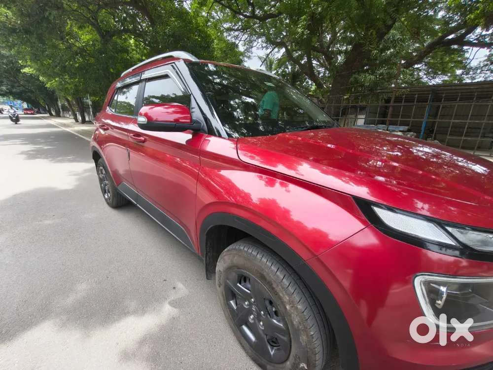 Hyundai Venue 1.2 S 2023 Petrol Manual