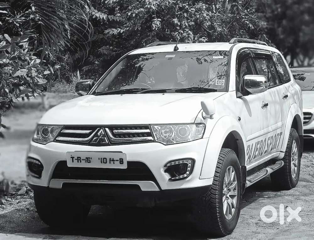 Mitsubishi Pajero Sport 2015