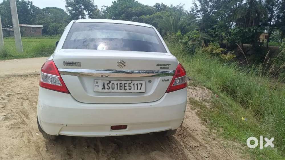 Maruti Suzuki Dzire 2013 Diesel 130000 Km Driven