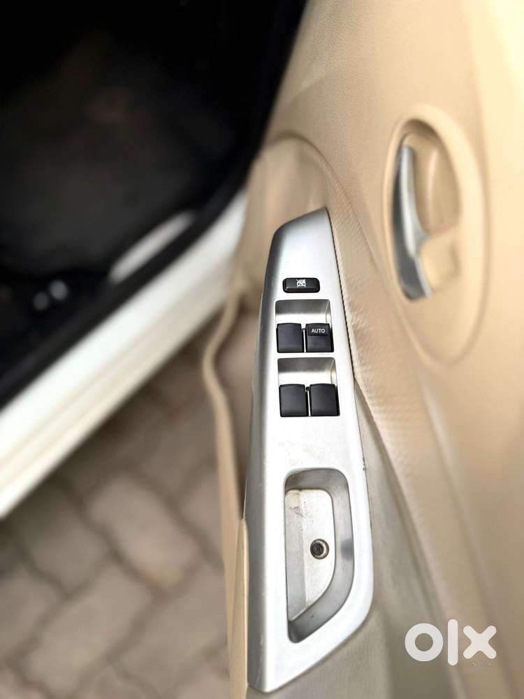 Toyota Etios 1.5 V, 2018, Petrol