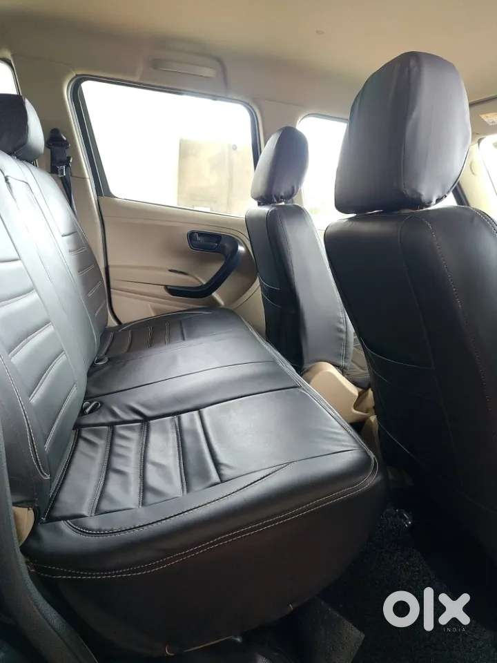 Mahindra Bolero Neo 1.5 N8, 2023, Diesel