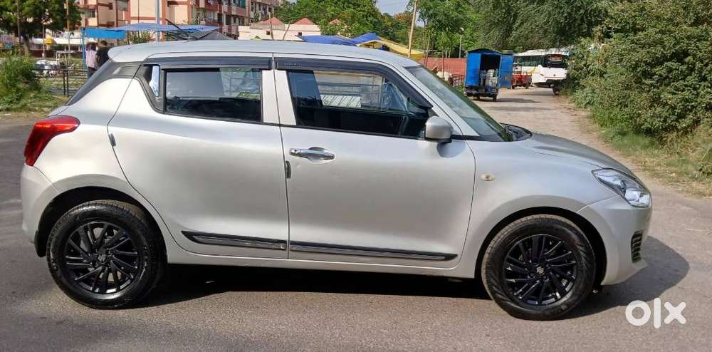 Maruti Suzuki Swift Vvt Lxi, 2020, Petrol