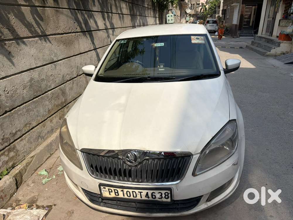 Skoda Rapid Active 2012