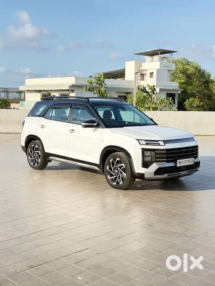 Hyundai Alcazar, 2025, Petrol