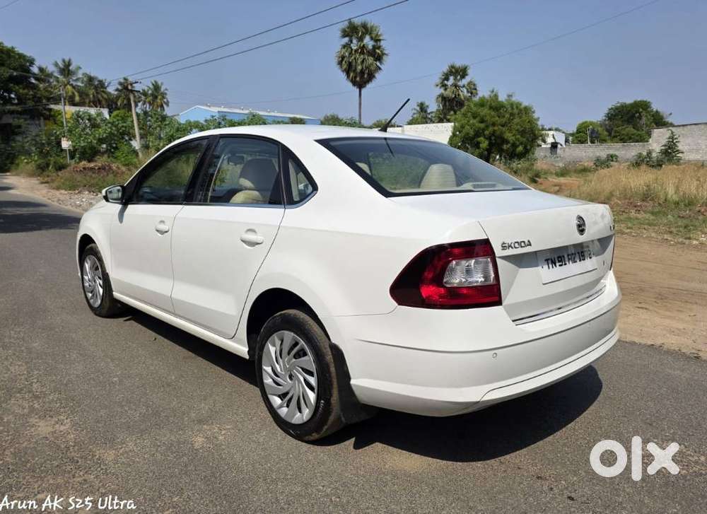 Skoda Rapid 1.0 Tsi Active, 2020, Petrol