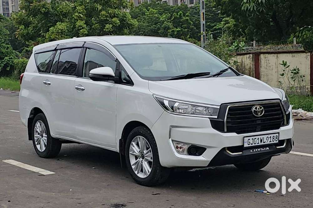 Toyota Innova Crysta 2.4 Gx 8 Str, 2023, Diesel