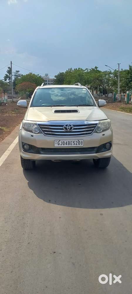 Toyota Fortuner 3.0 4x2 Automatic, 2012, Diesel