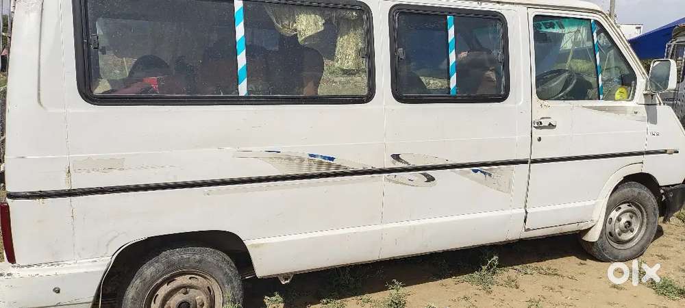 Tata Winger 2011 Diesel 25000 Km Driven