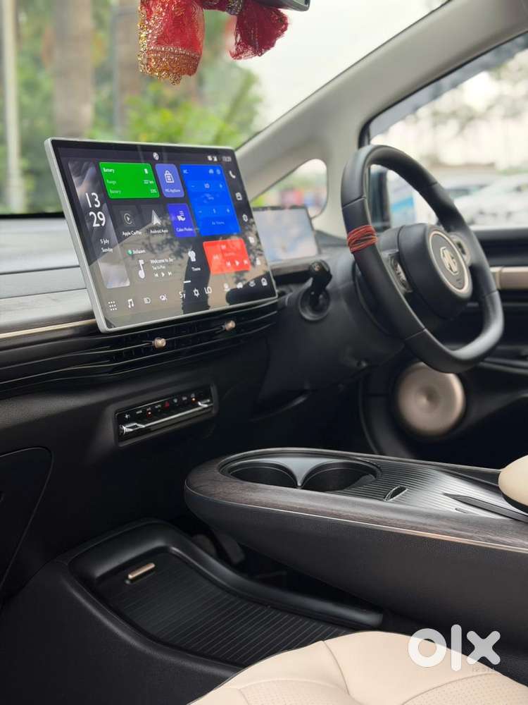 Mg Windsor Ev Essence, 2025, Electric