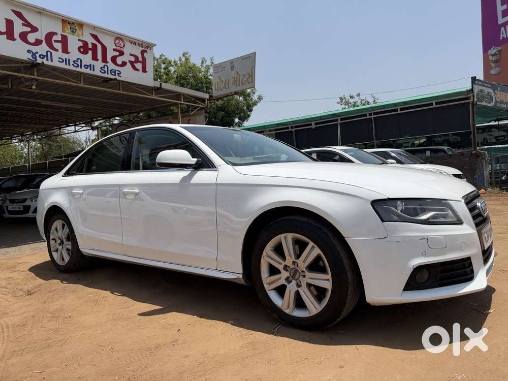 Audi A4 2.0 Tdi Premium With Sunroof, 2012, Diesel
