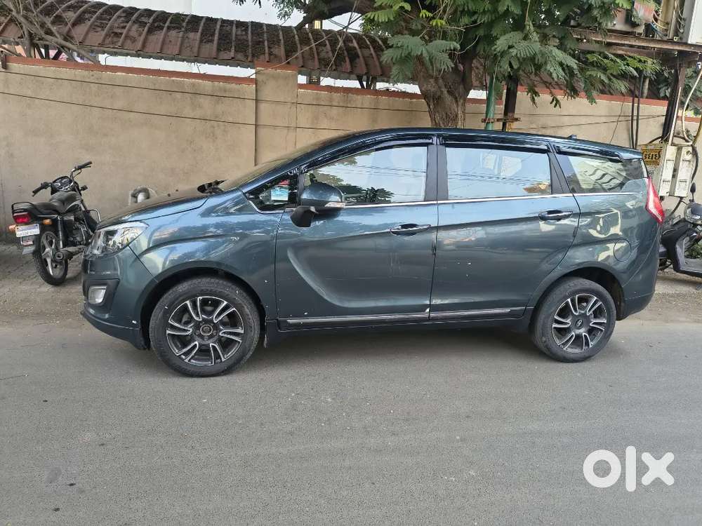 Good Candisan Ghargharav Gadi Che.