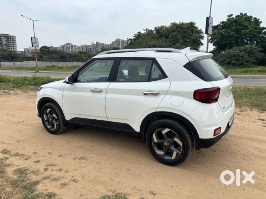 Hyundai Venue Sx Plus Turbo Dct, 2019, Petrol