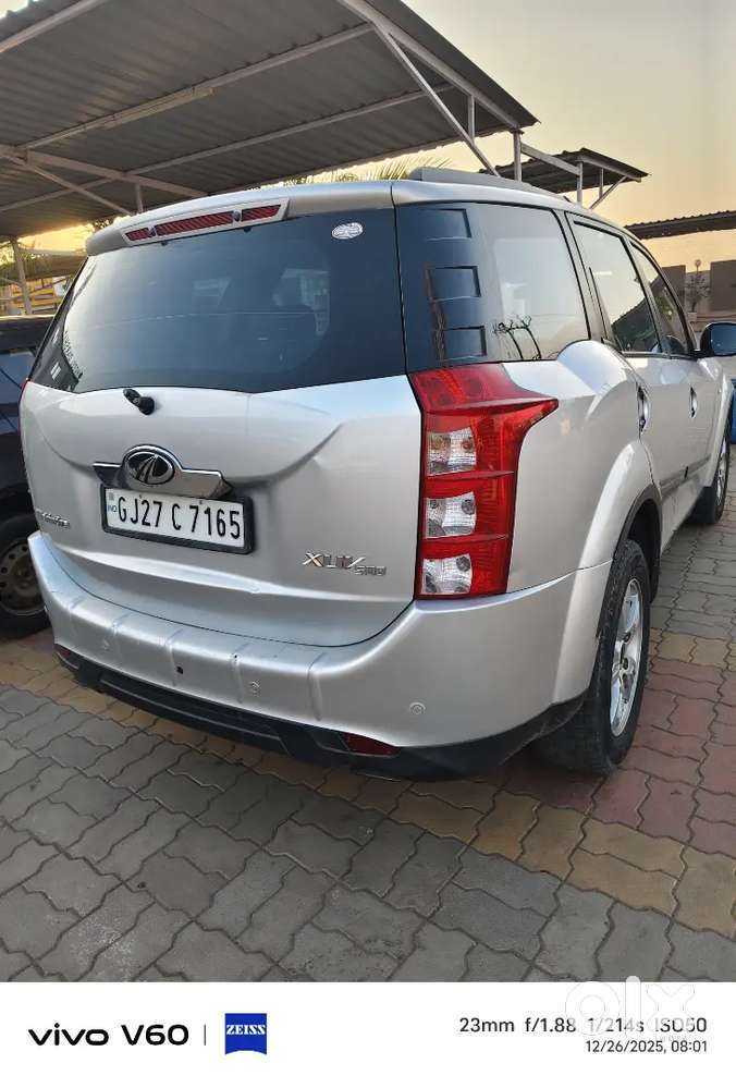 Mahindra Xuv500 2012 Diesel 95000 Km Driven