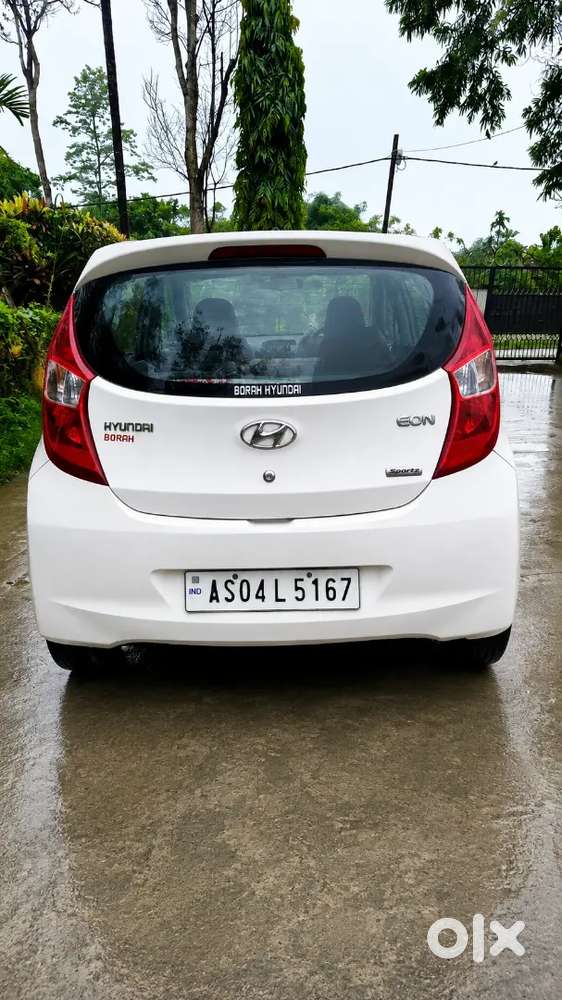 Hyundai Eon Sportz 2014 Petrol