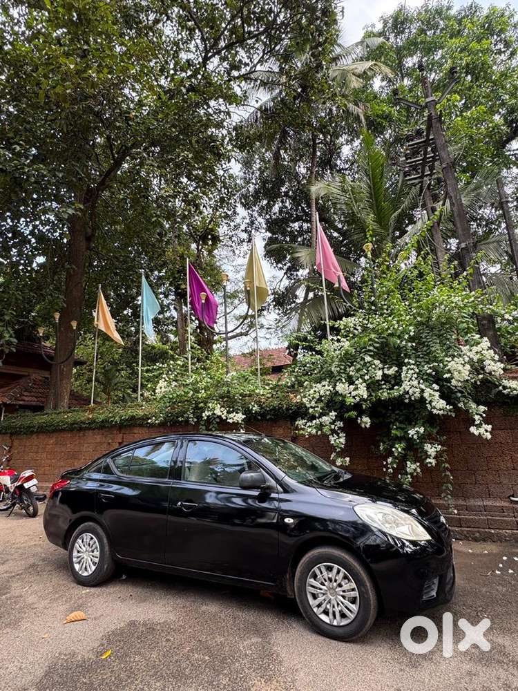 Nissan Sunny 2012 Petrol Good Condition