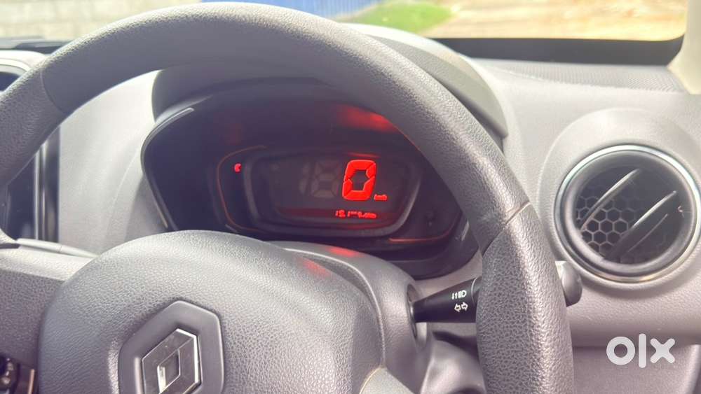 Renault Kwid Petrol Manual 2015