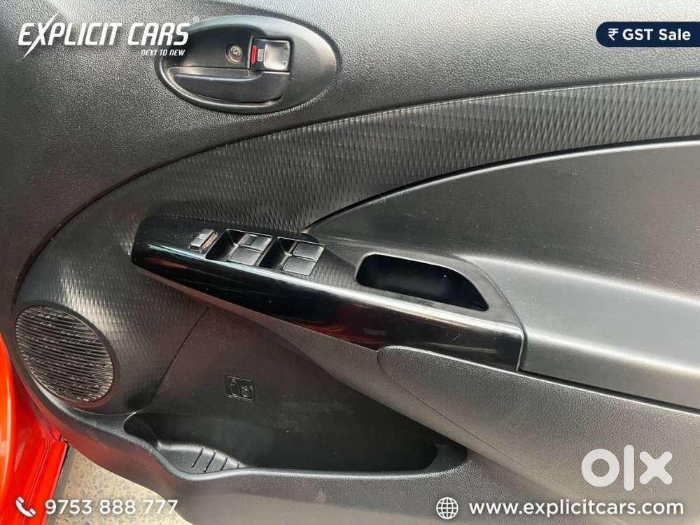 Toyota Etios Cross, 2016, Petrol