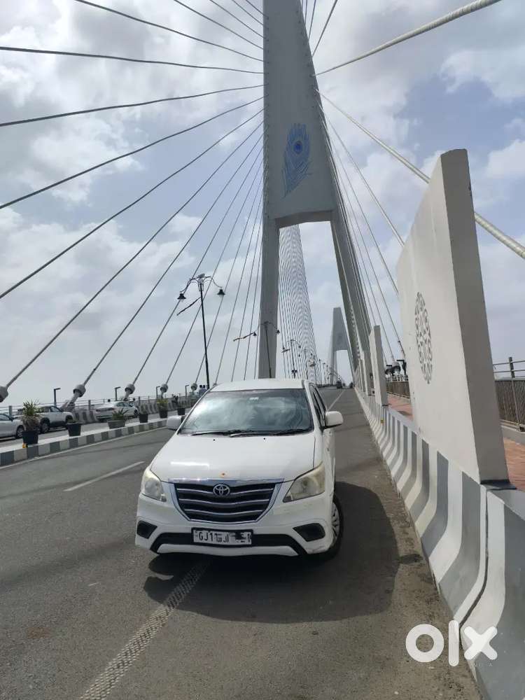 Toyota Innova Gx 2016 Km Driven