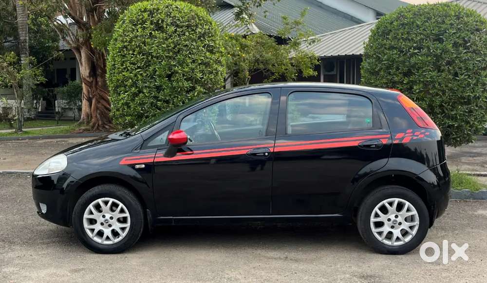 Fiat Punto 2014 Diesel 94000 Km Driven