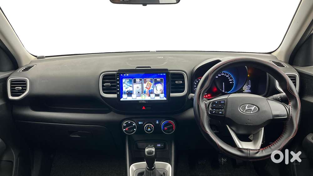 Hyundai Venue S, 2022, Petrol