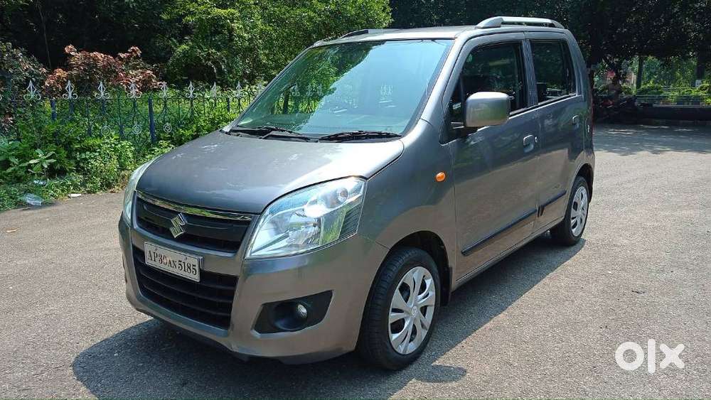 Maruti Suzuki Wagon R Vxi 1.0, 2018, Petrol