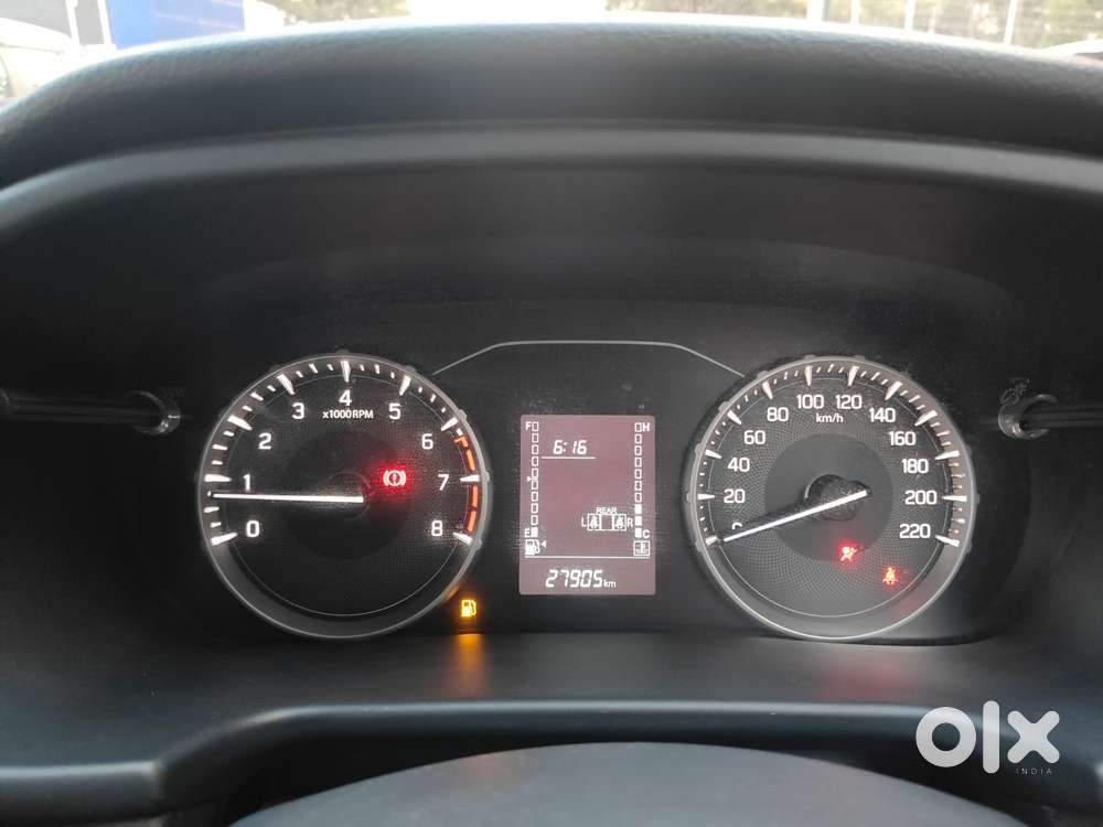 Maruti Suzuki Brezza 1.5 Vxi Smart Hybrid, 2024, Petrol