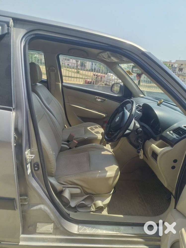 Maruti Suzuki Swift Dzire 1.2 Vxi Bsiv, 2014, Petrol