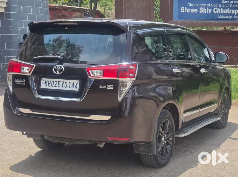 Toyota Innova Crysta 2.8 Zx At 7 Seater, 2018, Diesel