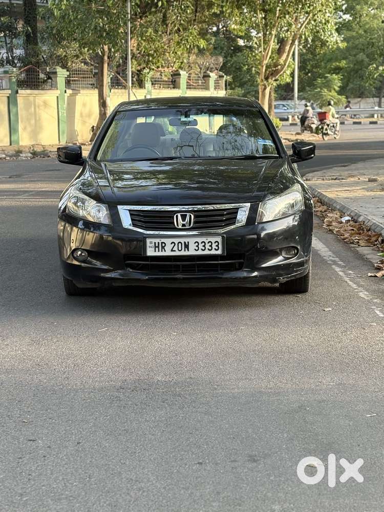 Honda Accord 2.4 Manual, 2008, Petrol