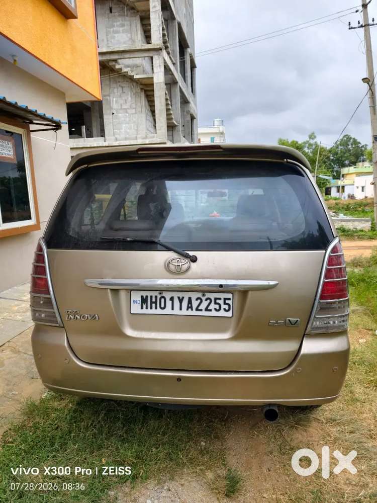 Toyota Innova 2.5 V 2006 Mh Reg 4th Owner.