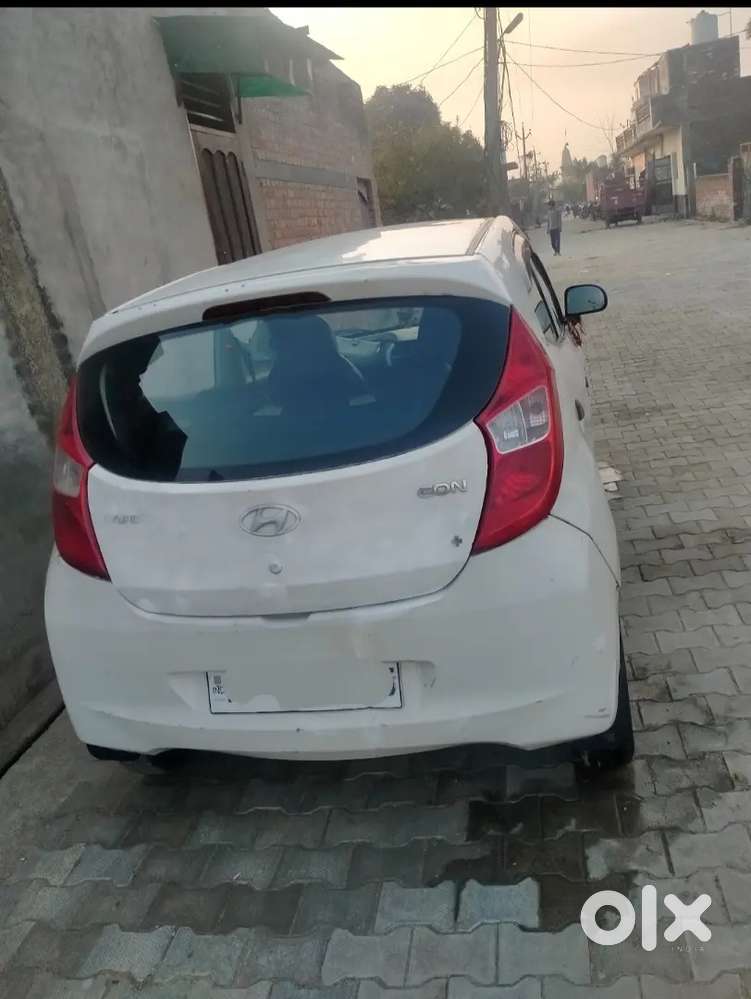 Hyundai Eon 2016 Petrol Well Maintained