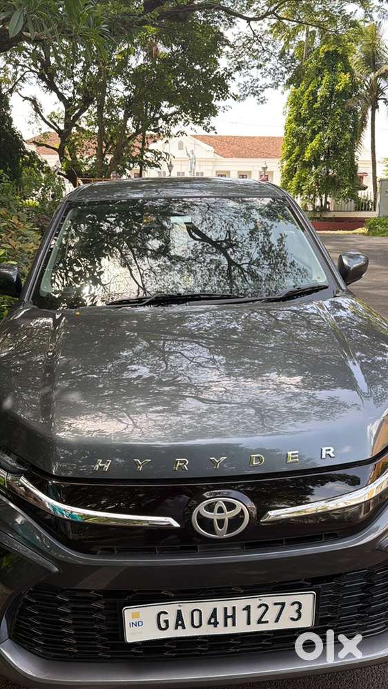 Toyota Urban Cruiser Hyryder Petrol Manual 2024