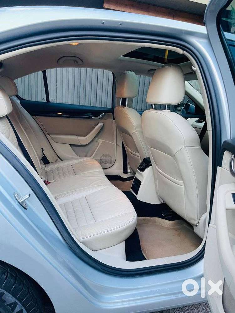 Skoda Octavia 2013-2017 Style Plus 1.8 Tsi At, 2016, Petrol