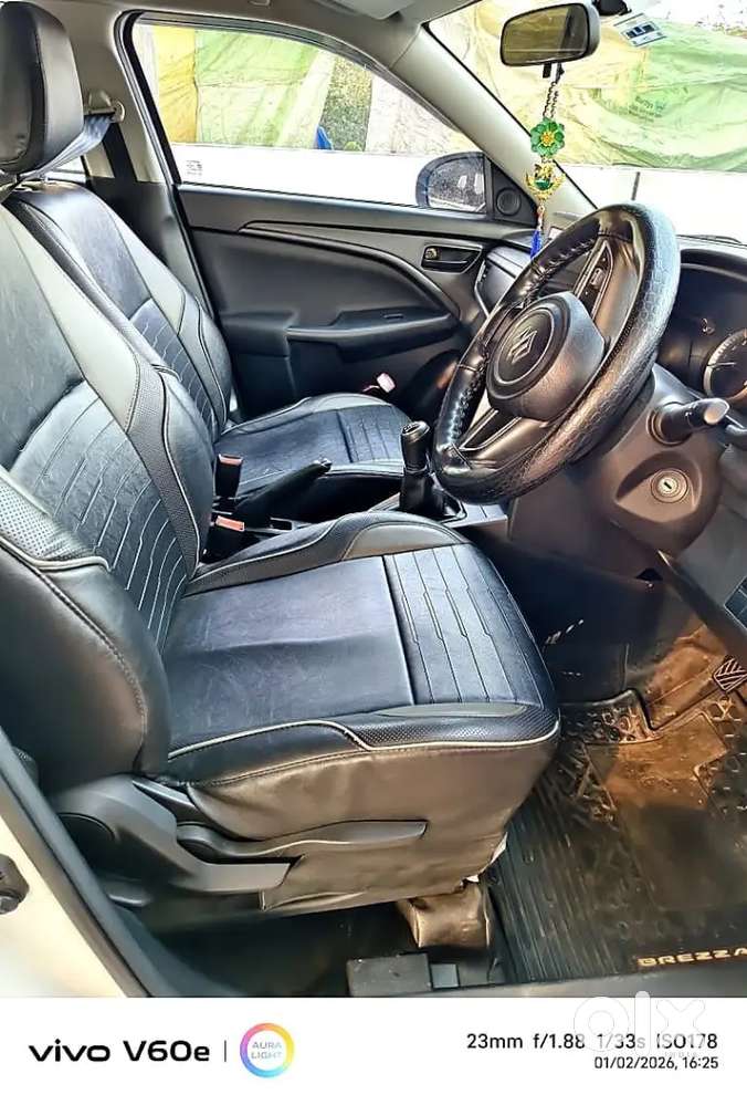 Maruti Suzuki Brezza 2023 Hybrid Smart Vxi