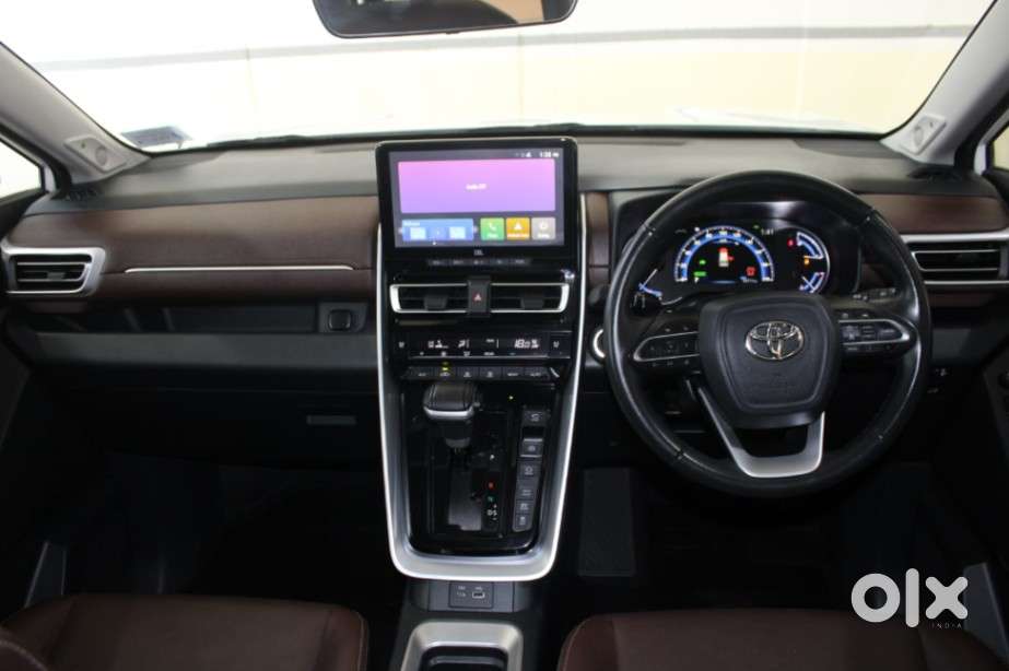 Toyota Innova Hycross 2.0 Zx Hybrid 7 Str, 2025, Petrol