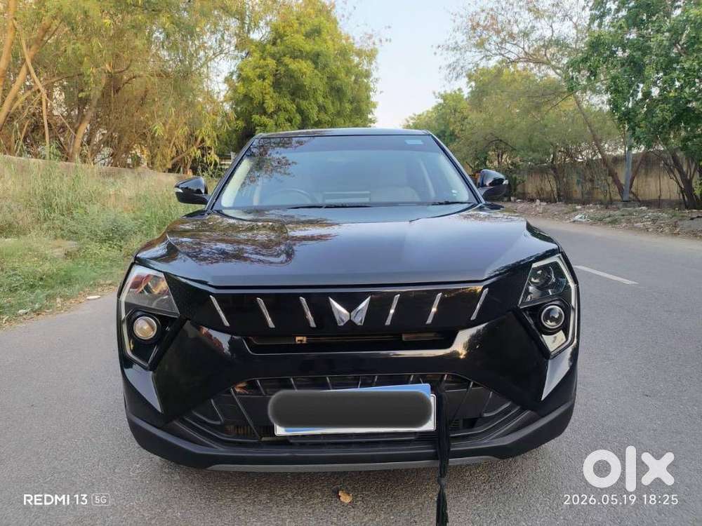Mahindra Xuv 3xo Mx3, 2024, Petrol