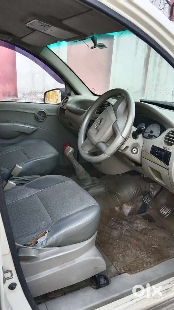 Mahindra Xylo 2012