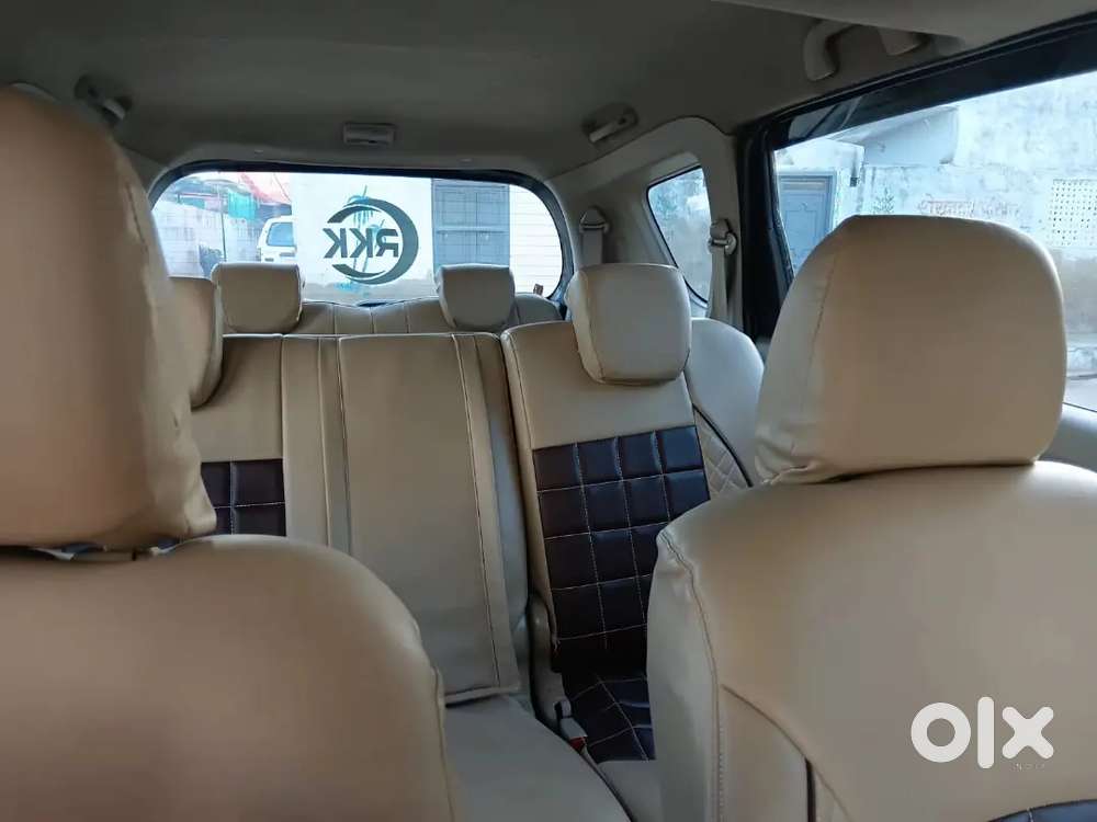 Maruti Suzuki Ertiga 2015 Diesel 200000 Km Driven